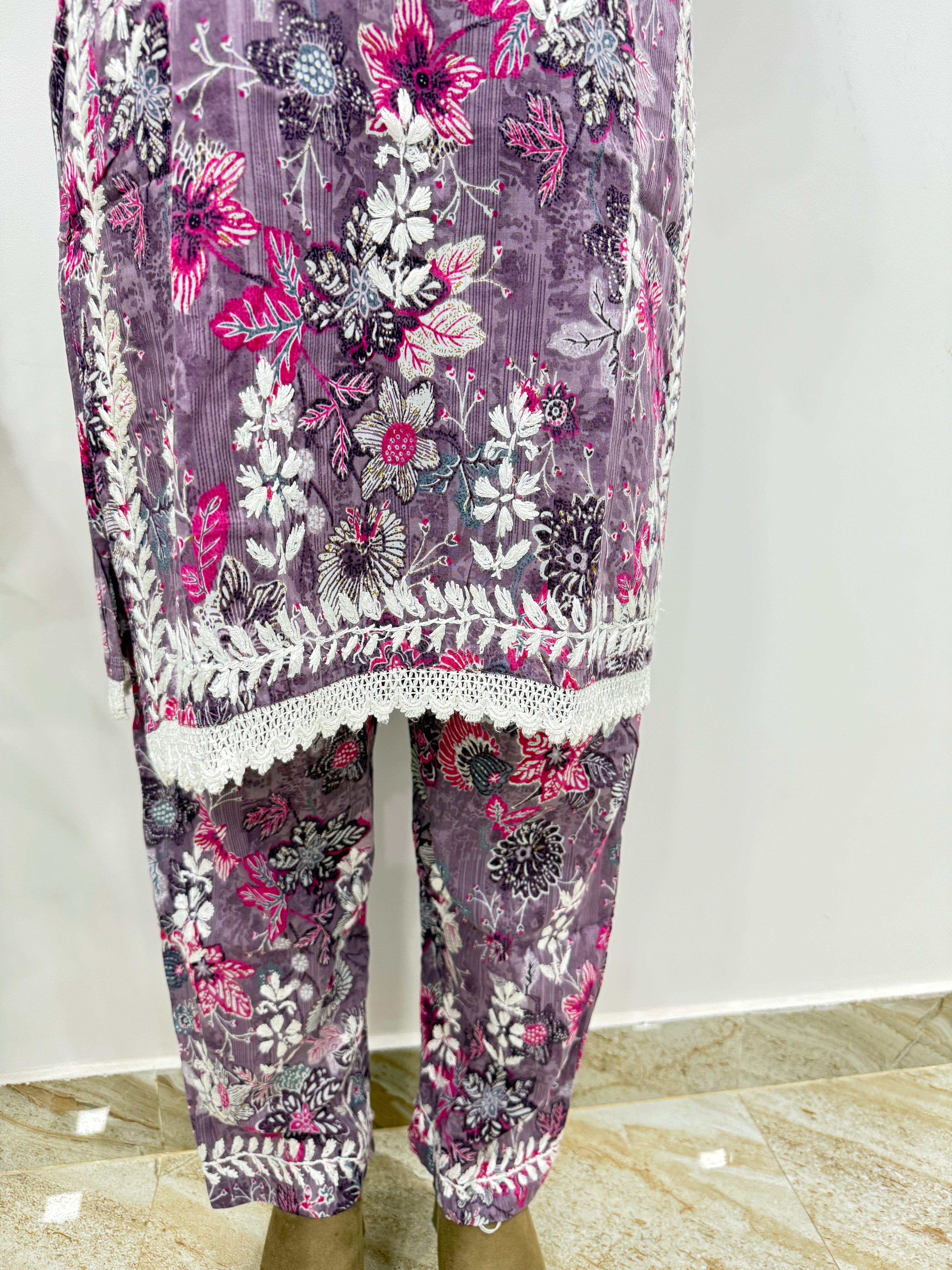 Mul Print Lucknowi Chikankari Co-Ord Set | Hand-Embroidered Cotton Kurti & Bottom