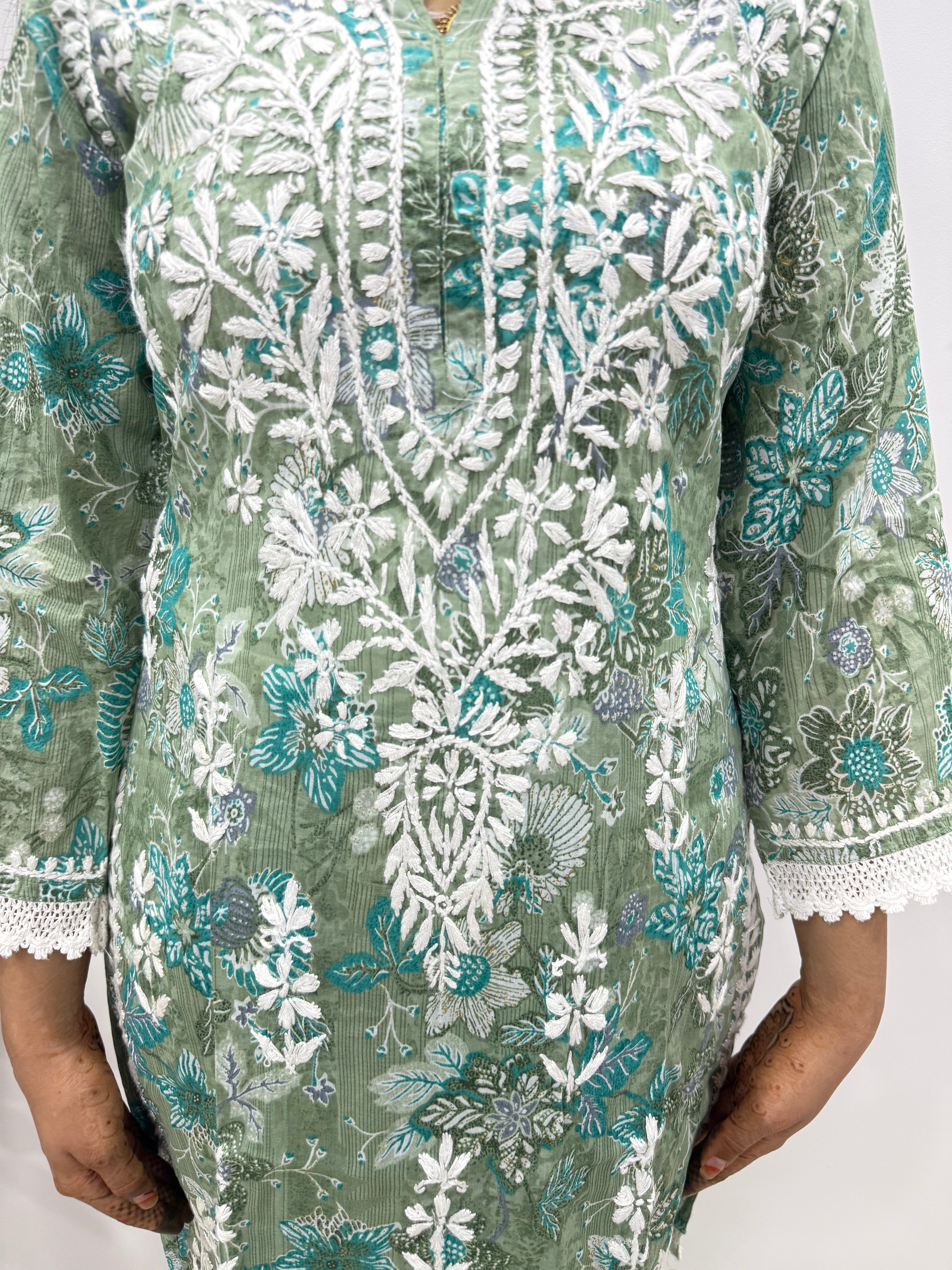 Mul Print Lucknowi Chikankari Co-Ord Set | Hand-Embroidered Cotton Kurti & Bottom