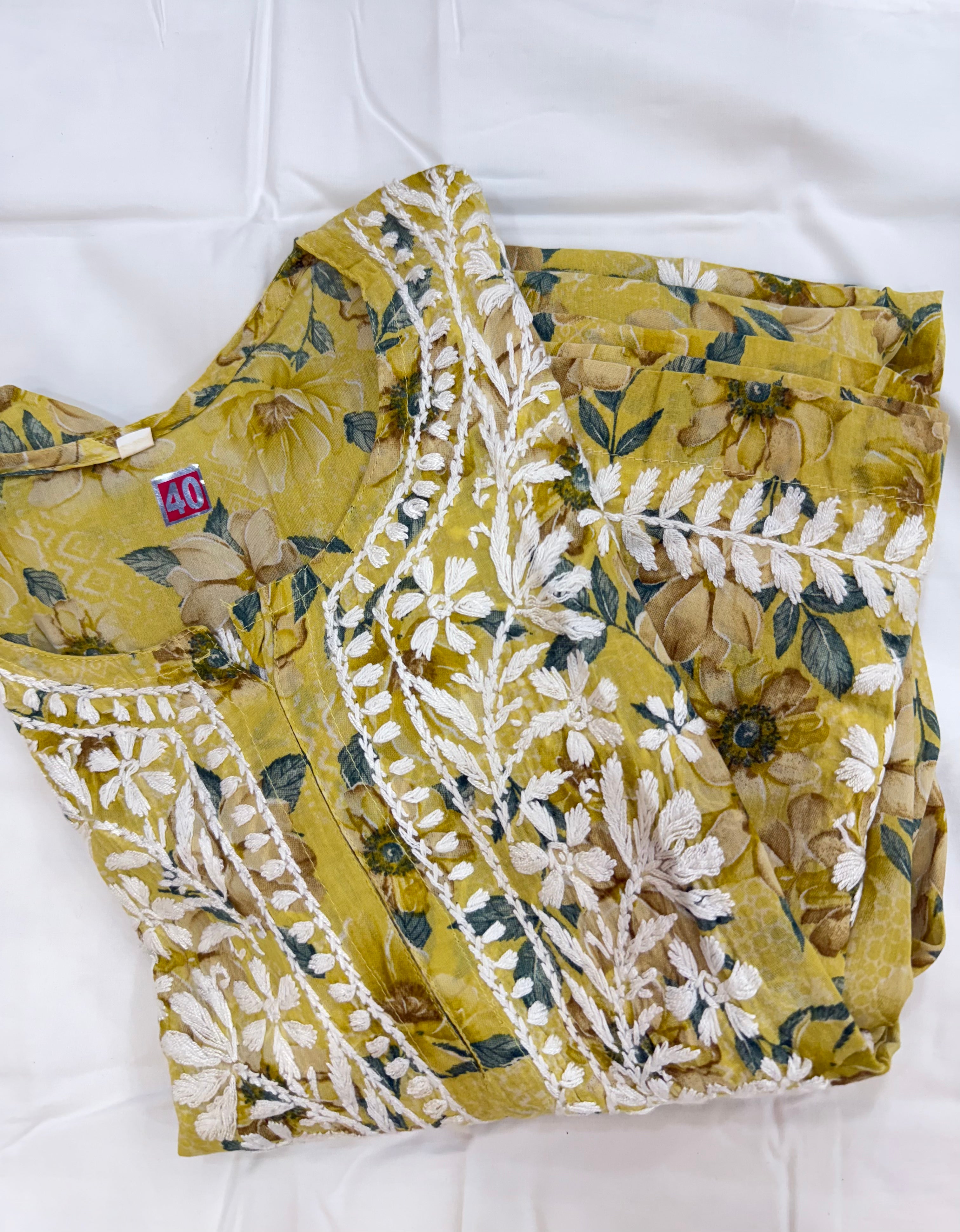 Mul Print Lucknowi Chikankari Co-Ord Set | Hand-Embroidered Cotton Kurti & Bottom
