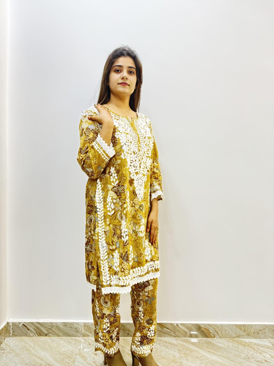 Mul Print Lucknowi Chikankari Co-Ord Set | Hand-Embroidered Cotton Kurti & Bottom